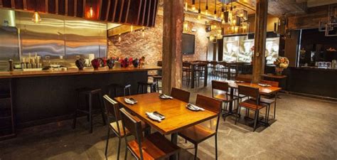 מסעדות ליד ‪chicago food planet‬. Best Restaurants Near Lincoln Park Zoo, Chicago | UrbanDaddy