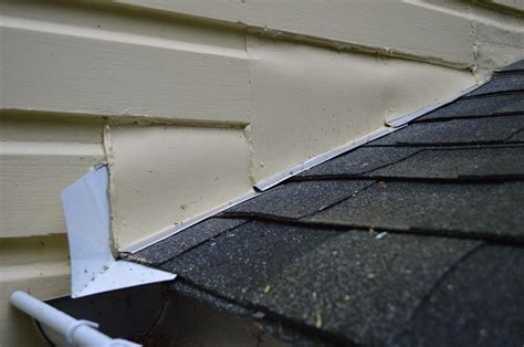 How important is roof flashing? Pin on Roof flashing diy