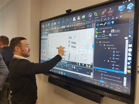 Interactive projector vs interactive display - we put them to the test! | Complete IT Systems