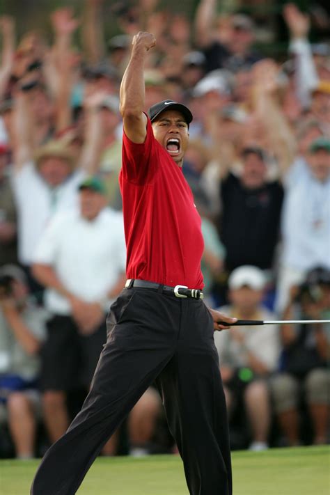 The 31 Best Pictures Of Tiger Woods Golf World Golf Digest