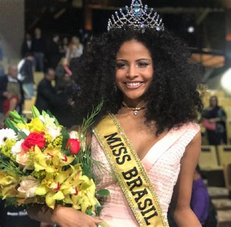 Monalysa Alcântara Do Piauí é A Nova Miss Brasil Candidata Do Rs