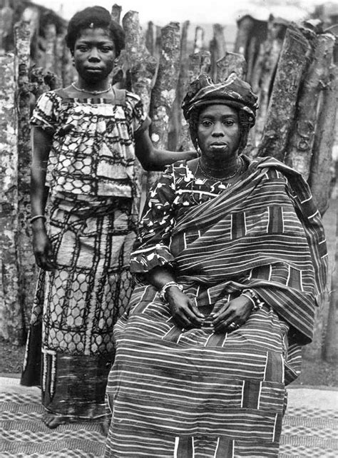 Africa Young Beauties Dressed Up Ghana Ca 19011906
