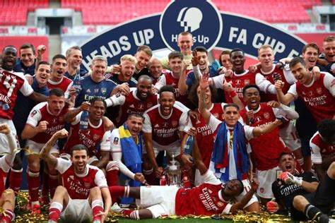 Loads of huge fa cup games are 100% free to watch in the uk courtesy of the bbc and iplayer, with coverage also extending to bt sport and fa player. Inglaterra, Arsenal, campeón de la FA Cup - Radio Infinita ...