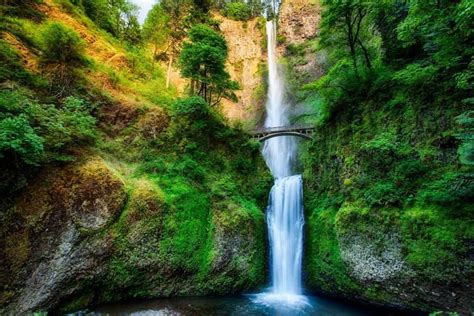 20 Of The Most Beautiful Waterfalls Across The World Lolwot