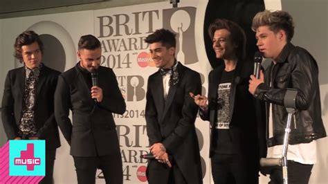One Directions Backstage Rap Brit Awards 2014 Youtube