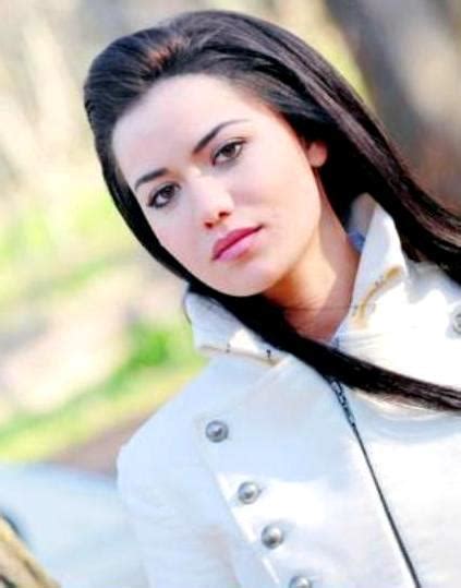 Fahriye Evcen Turkish Actors And Actresses Photo Fanpop