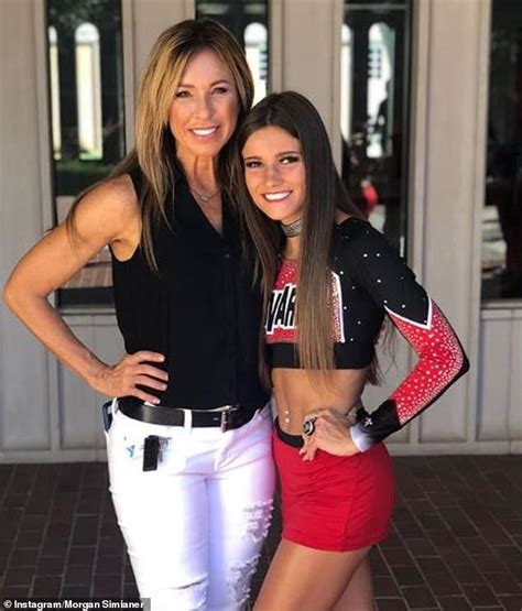 Netflix Cheer Star Praises Her Coach In Emotional Tribute Daily Mail