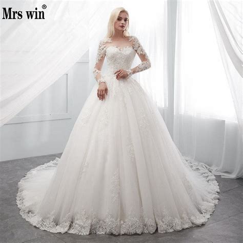 Vintage Wedding Dress 2019 New Mrs Win Full Sleeve Lace Ball Gown