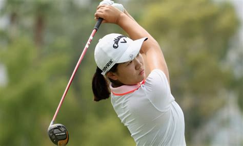 Us Womens Amateur Champ Rose Zhang Trails By 4 At The Ana