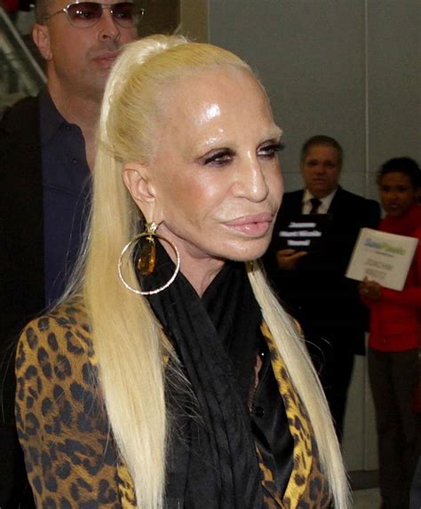 Donatella Versace Looks Like Shes Melting As She Arrives In Steamy Sao