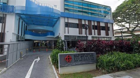 May 06, 2021 · the covid vaccine will be administered free of charge to all singaporeans who wish to be vaccinated. Moderna COVID-19 vaccine 'erroneously' given to 16-year ...