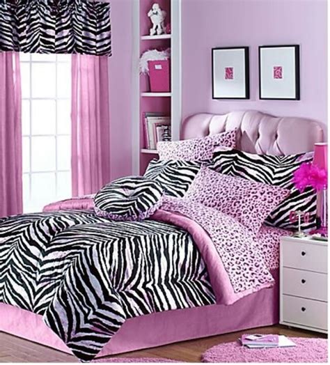 Get it as soon as wed, aug 4. 18 Dormitorios Decorados con Estampados de Cebra