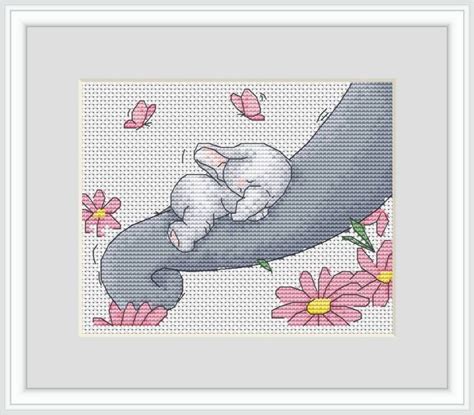 Se trata de un tutorial para hacer un precioso patron de baby de punto de cruz con. 111 best Elephant Cross Stitch images on Pinterest ...