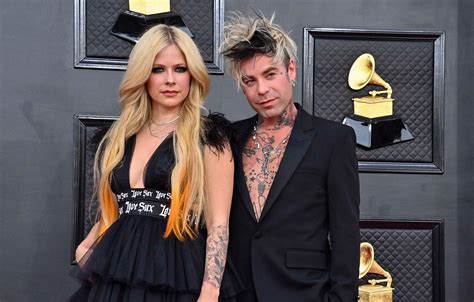 Why Avril Lavigne And Mod Sun Broke Up After Getting To Know Each Other