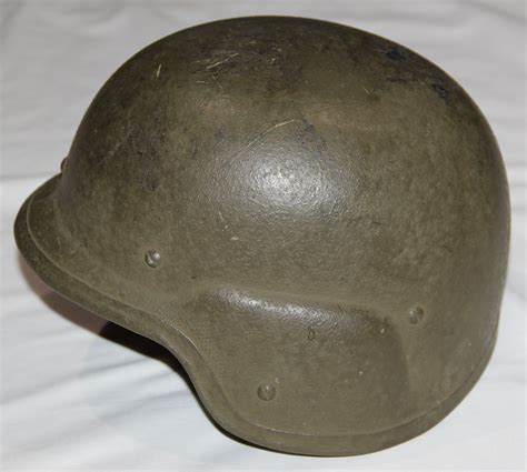 U007 Early Pasgt Helmet 1983 Contract Size M 2 B And B Militaria