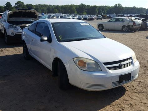 Luckily i had been not going fast. 2006 Chevrolet COBALT LS for Sale from Copart Lot #39922008