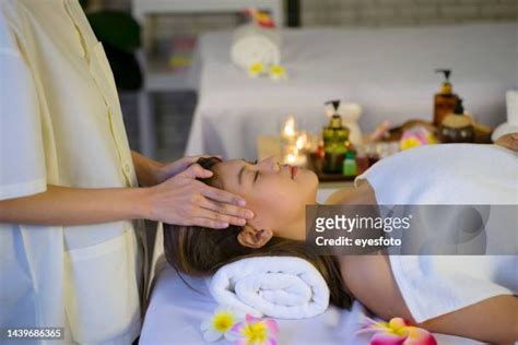 asian oil massage photos and premium high res pictures getty images