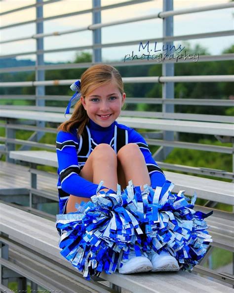 Cheer Pose M Lyns Photography Cheer Photography Cheerleading Picture Poses Cheer Poses