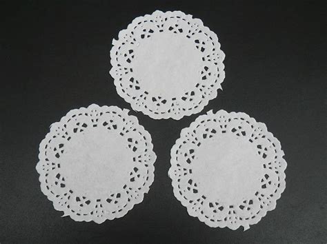 35 Small Round Embossed Paper Mats Lace Paper Doilies Doily Paper In