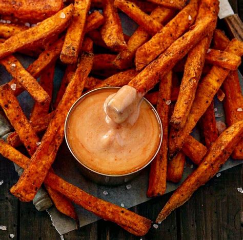 Once the baked sweet potato fries have finished, good luck trying to wait for them cool off before biting into the slightly crispy, salty fries with a soft, fluffy interior. Honey Mayo Sriracha Dip | Favorite Recipes in 2019 | Sweet ...