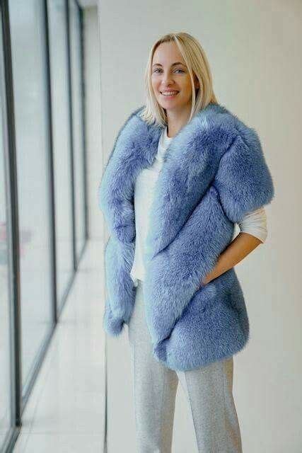 pin by eileenhouonline fur coat on beautiful fur coat picture fur street style blue fur fur