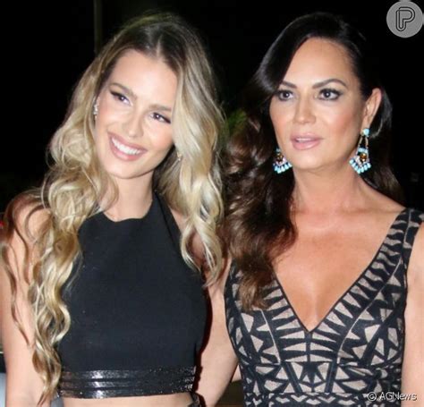 Gabriel medina e yasmin brunet assumiram a relação em abril, e passaram grande parte do período confinados em maresias, no litoral de são paulo, local onde medina mora. Relação de Yasmin Brunet e Gabriel Medina é comentada pela ...
