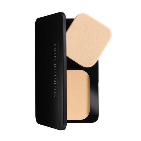 Pressed Mineral Foundation Lauriely Taylor