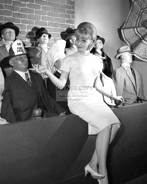 Diane Mcbain In A 1966 Episode Of Batman 8x10 Publicity Photo Bb