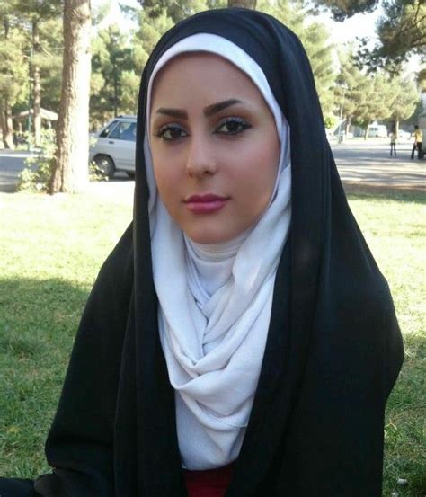 حجاب زیبای را بیشتر میکند Iran Girls Hijabi Christian Portrait Beautiful Sis Quick