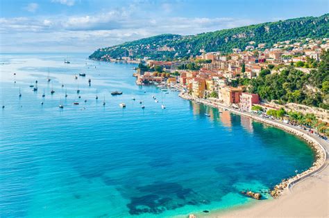 download view of the beautiful city of nice france