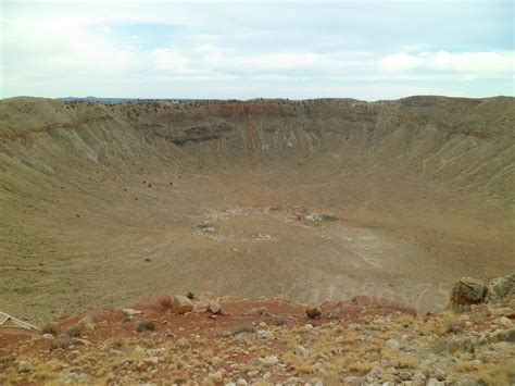 Barringer Meteorite Crater 1 Mile Across 550 Ft Deep About 50000