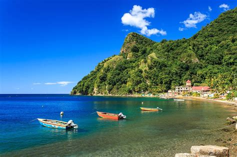 voyage l île de la dominique accueille les visiteurs dès janvier 2018 beach