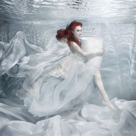 Rafał Makieła Underwater Photoshoot Underwater Art Underwater Lights