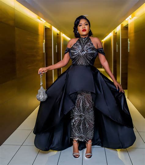 However, some others prefer to look at the female artist that steals the show with their dressing. AMVCA 2018 :Best Dressed Female Celebrities : Miss Petite ...