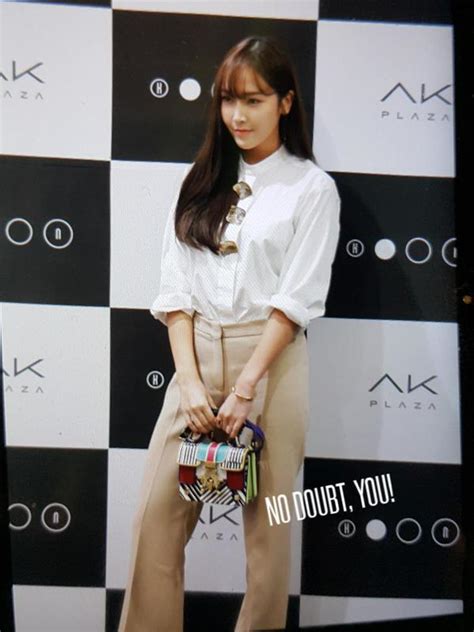 Netizens Rave Over Jessicas New Hair Koreaboo