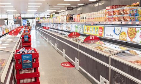 Iceland Supermarket Announces Tonne Food Waste Reduction