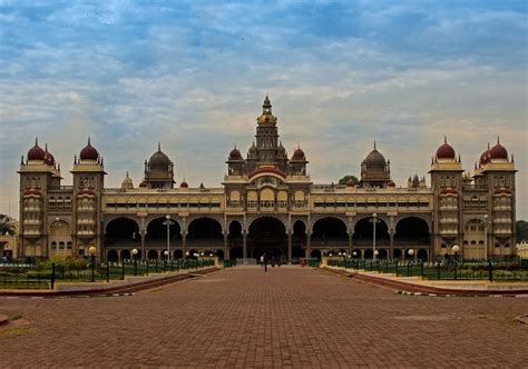 Places To Visit In Mysore Mysore Karnatakatourism Unique Architecture