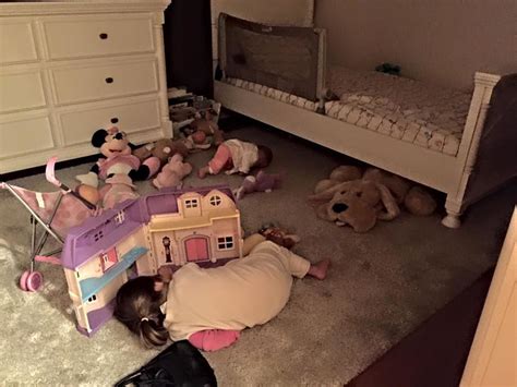 18 Photos That Prove Kids Will Fall Asleep Just About Anywhere