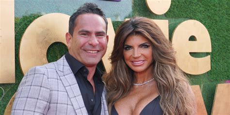 Teresa Giudice Doubles Down On Claims About Her Love Life With Husband Louie Ruelas Luis