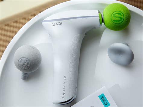Skg F5 Portable Massage Gun Has Built In Heating That Can Reach Up To