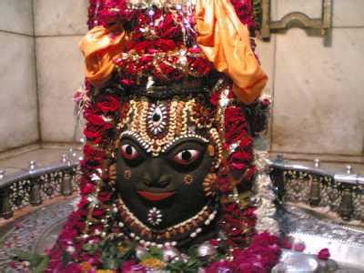 This app contains big collection of lord 🚩महाकाल 🚩 status for mahakal lovers. THE WORLD OF SHIVA PARIVAR: Shri Mahakaleshwar Temple - Ujjain