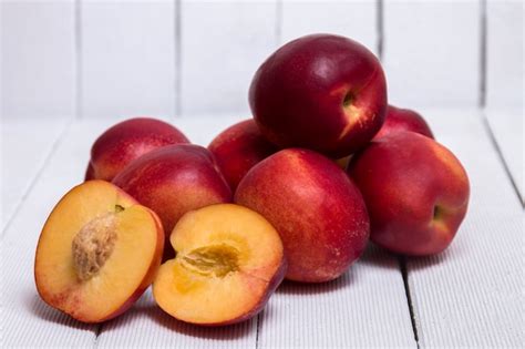 Premium Photo Peaches Prunus Persica Subs Nectarina