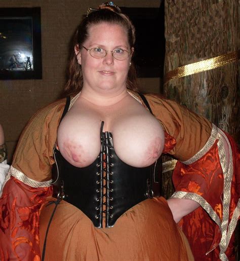 Renaissance Festival Cleavage Some Others Too Telegraph
