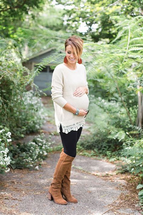 27 Stylish And Cozy Maternity Fall Outfits Styleoholic