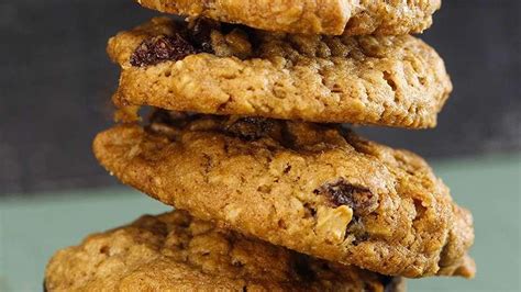If you love oatmeal raisin cookies then this recipe is a must. Irish Raisin Cookies R Ed Cipe : Gluten Free Irish Soda ...