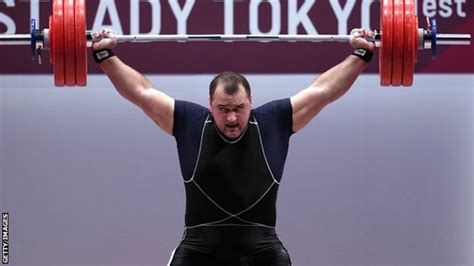 Five Russian Weightlifters Receive Suspensions Over Doping Allegations