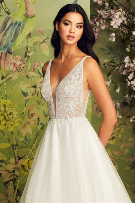 Luxury Lace Bodice Wedding Dress Style 4883 Paloma Blanca Wedding