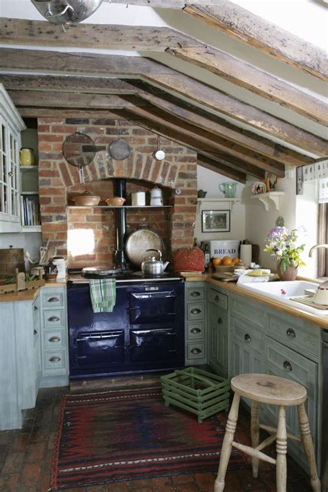 Kitchen Photos 233 Of 910 Lonny Home Kitchens Cottage Kitchens