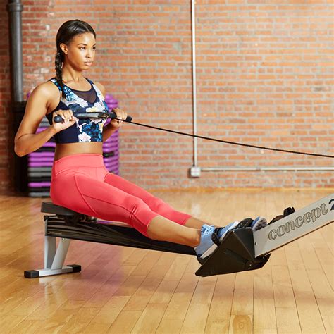 Heres How To Get A Full Body Workout At The Gym Using Just A Rowing