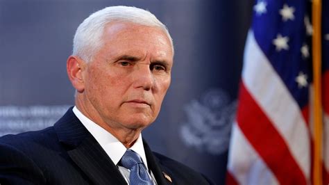 US VP Mike Pence rejects invoking 25th Amendment to oust Donald Trump ...